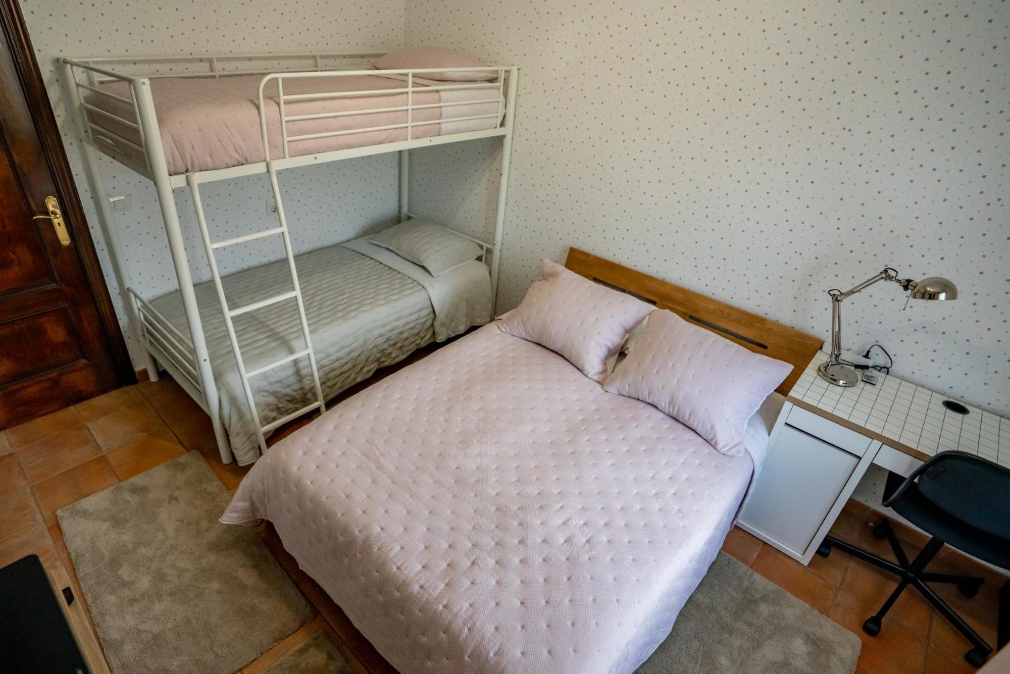 Casa Julio - Alcala Complete Coastal Retreat - Entire Apartment - 3 Min Walk From The Ocean - Shared Entrance With Host Bagian luar foto