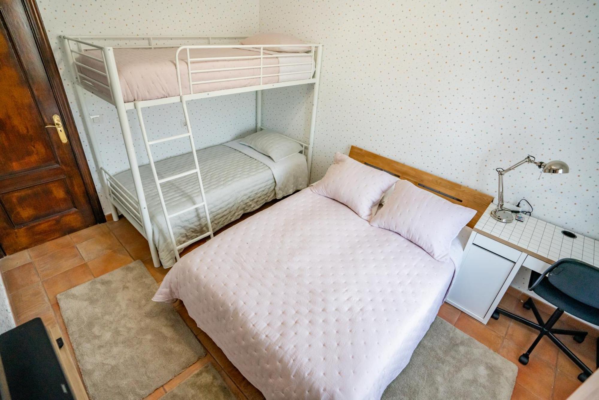 Casa Julio - Alcala Complete Coastal Retreat - Entire Apartment - 3 Min Walk From The Ocean - Shared Entrance With Host Bagian luar foto
