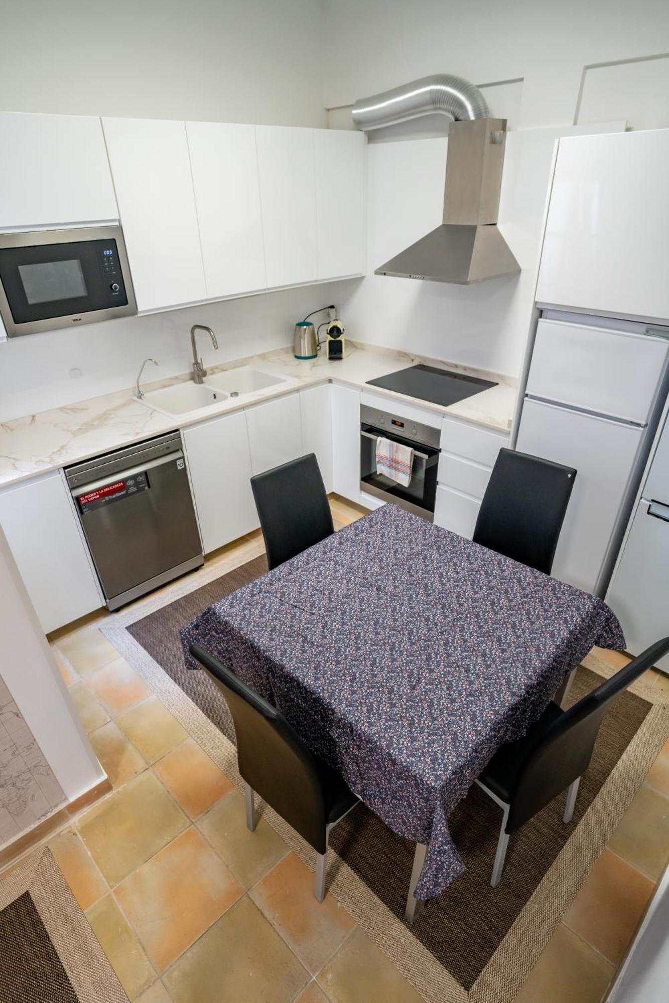 Casa Julio - Alcala Complete Coastal Retreat - Entire Apartment - 3 Min Walk From The Ocean - Shared Entrance With Host Bagian luar foto